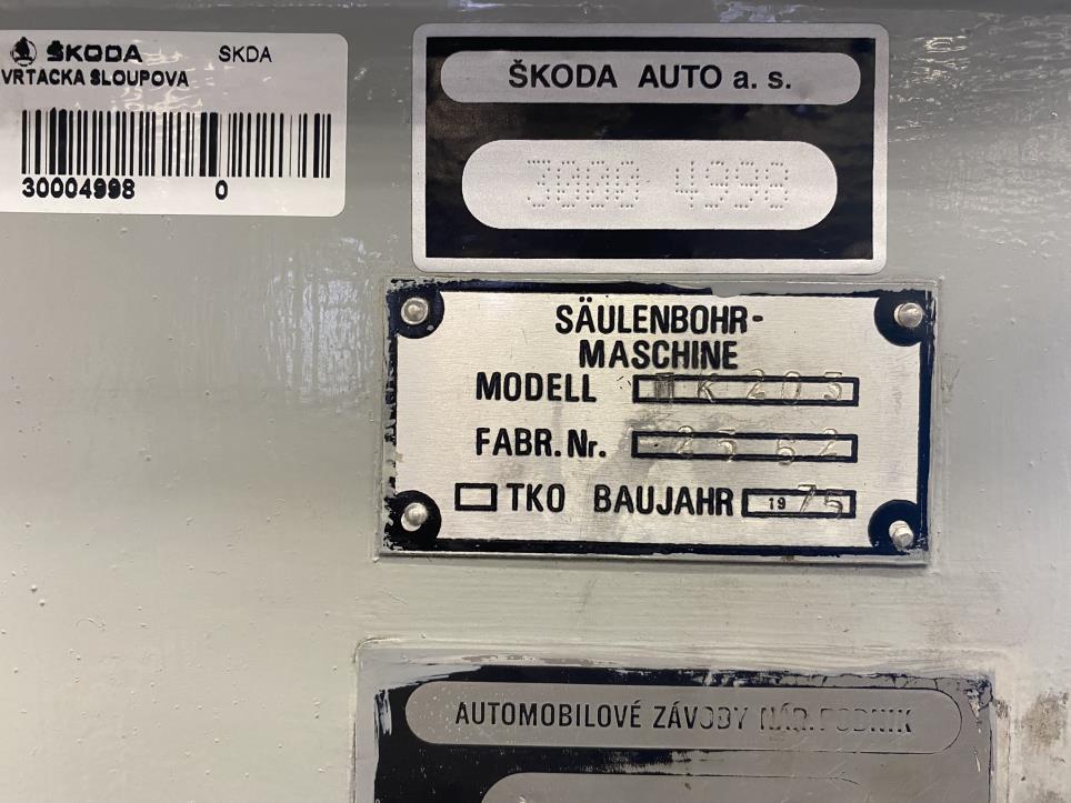 Peças sobressalentes e máquinas usadas da SKODA Auto, a.s.-3